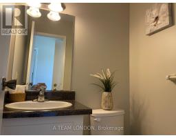 36 - 355 SANDRINGHAM CRESCENT - 4