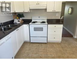 36 - 355 SANDRINGHAM CRESCENT - 8
