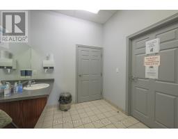 267 - 2025 MEADOWGATE BOULEVARD - 43