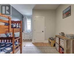 8 OAK STREET - 22