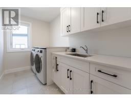 1600 MEDWAY PARK DRIVE - 38
