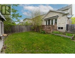 1824 BLOOM CRESCENT - 32