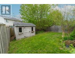 1824 BLOOM CRESCENT - 34
