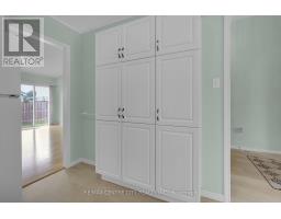 33 - 861 SHELBORNE STREET - 14
