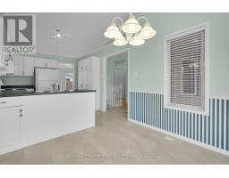 33 - 861 SHELBORNE STREET - 16