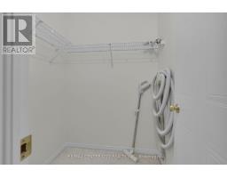 33 - 861 SHELBORNE STREET - 22