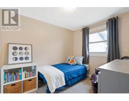 100 - 230 CLARKE ROAD - 26
