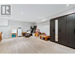 100 - 230 CLARKE ROAD - 31