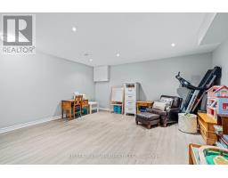 100 - 230 CLARKE ROAD - 32