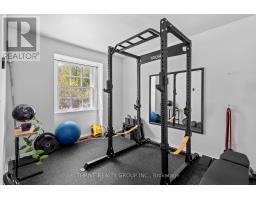 808 WESTBURY CRESCENT - 16