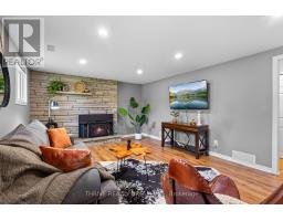 808 WESTBURY CRESCENT - 18
