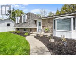 808 WESTBURY CRESCENT - 2