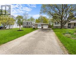 808 WESTBURY CRESCENT - 32