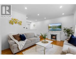 808 WESTBURY CRESCENT - 4