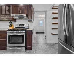 808 WESTBURY CRESCENT - 8