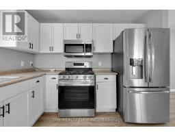 1238 DARNLEY BOULEVARD - 11