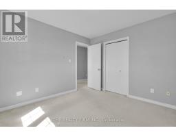 1238 DARNLEY BOULEVARD - 18