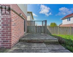 1238 DARNLEY BOULEVARD - 32