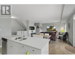 25 - 2070 MEADOWGATE BOULEVARD - 16