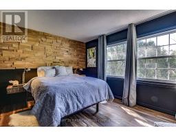 53 - 1570 RICHMOND STREET - 17