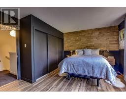 53 - 1570 RICHMOND STREET - 18