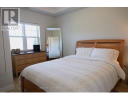 403 - 100 THE PROMENADE - 11