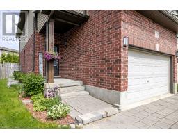 711 SPRINGWOOD CRESCENT - 4
