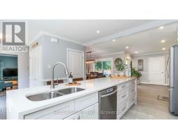 17 HUNT VILLAGE CRESCENT - 16
