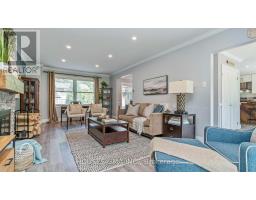 17 HUNT VILLAGE CRESCENT - 6