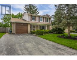 24 BARTLETT CRESCENT - 2