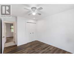 24 BARTLETT CRESCENT - 21