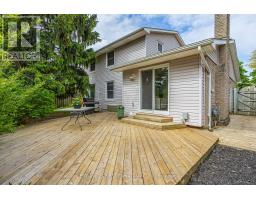 24 BARTLETT CRESCENT - 31