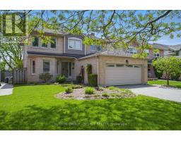 59 LAUREL CRESCENT - 1
