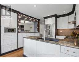 59 LAUREL CRESCENT - 15
