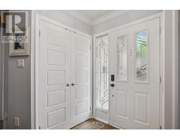 59 LAUREL CRESCENT - 4