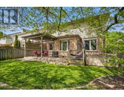 59 LAUREL CRESCENT - 49