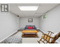 381 AVONDALE ROAD - 23