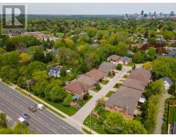 11 - 448 COMMISSIONERS ROAD E - 42