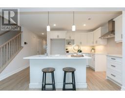 91 EMPIRE PARKWAY - 15