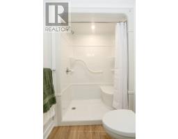 91 EMPIRE PARKWAY - 28