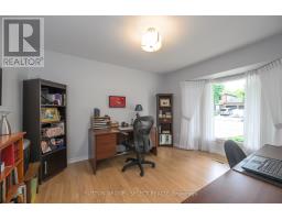 66 JENNIFER ROAD - 14