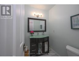 66 JENNIFER ROAD - 27