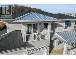 403 BREAKWATER BOULEVARD - 4