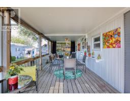 8 - 72931 BLUEWATER, R.R.No.2 HIGHWAY - 33