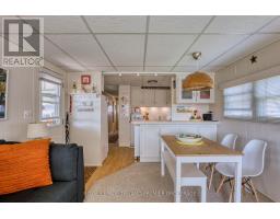 8 - 72931 BLUEWATER, R.R.No.2 HIGHWAY - 40