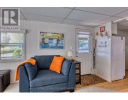 8 - 72931 BLUEWATER, R.R.No.2 HIGHWAY - 41