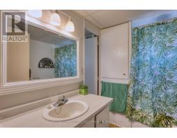 8 - 72931 BLUEWATER, R.R.No.2 HIGHWAY - 48