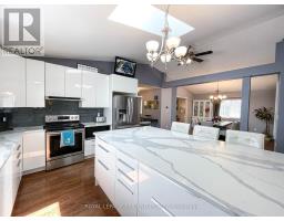 99 STONEHENGE ROAD - 15