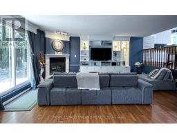 99 STONEHENGE ROAD - 18