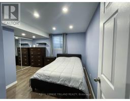 99 STONEHENGE ROAD - 26